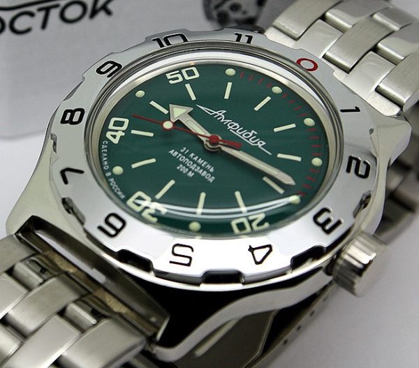 Russian automatic watch VOSTOK AMPHIBIAN 2415.01 / 100821