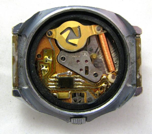Soviet quartz watch Chaika 3056A USSR 1980s